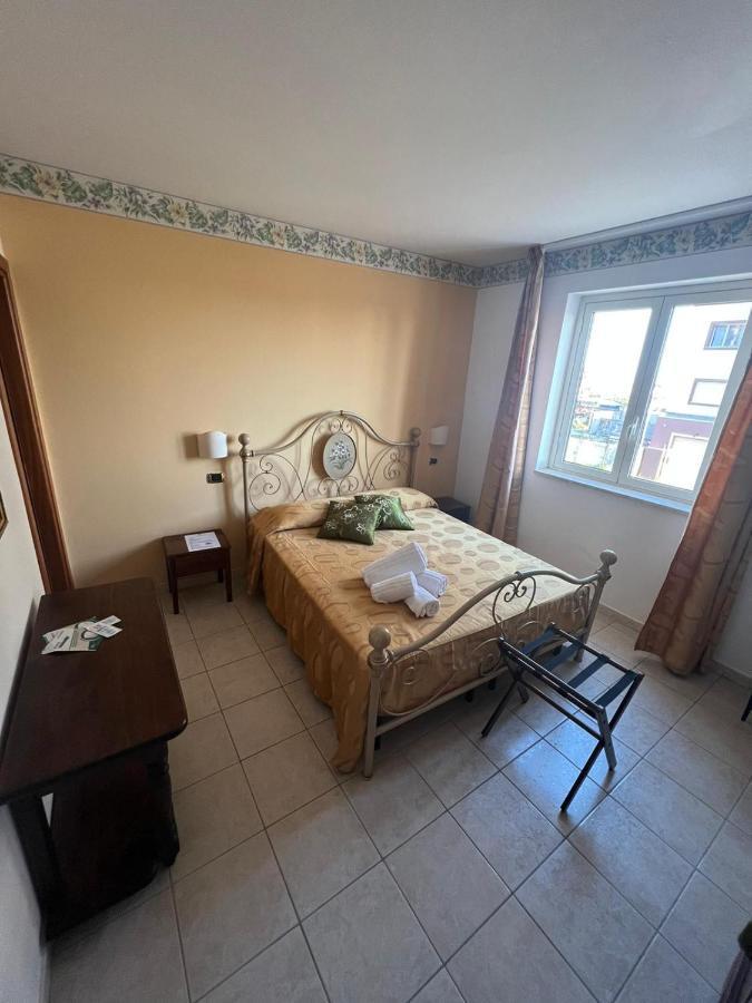 Carlo V - Holiday Rooms Porto Empedocle Exteriér fotografie